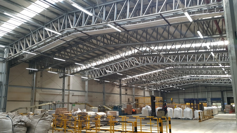 Unilever tesisleri için inşa edilen bu 1.800 m²'lik depo